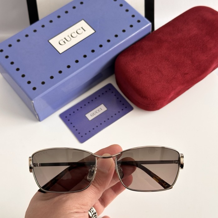 GUCCI SUNGLASSES-051