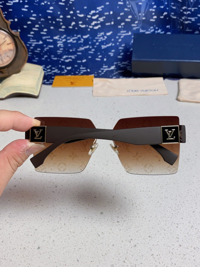 LOUIS VUITTON SUNGLASSES-09