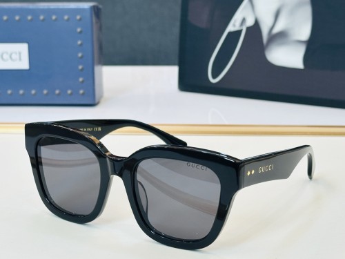 GUCCI SUNGLASSES-051