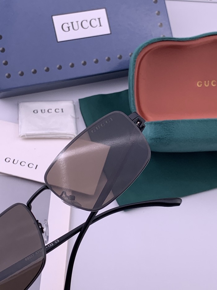 GUCCI SUNGLASSES-011