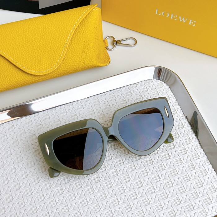 LOEWE SUNGLASSES-051