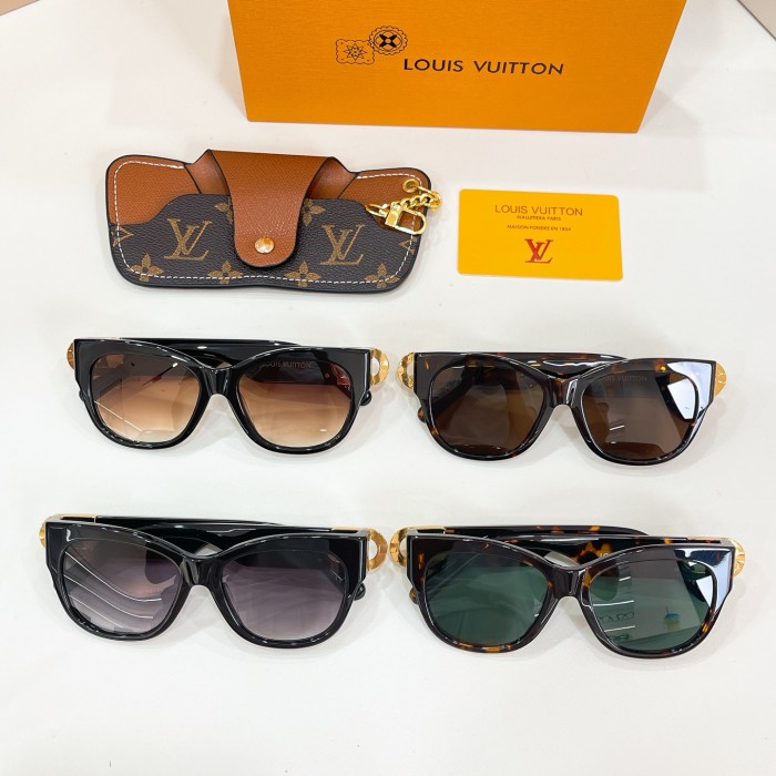 LOUIS VUITTON SUNGLASSES-041