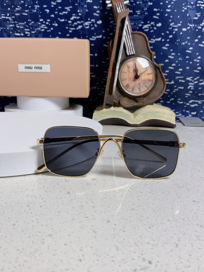 MIU MIU SUNGLASSES-09