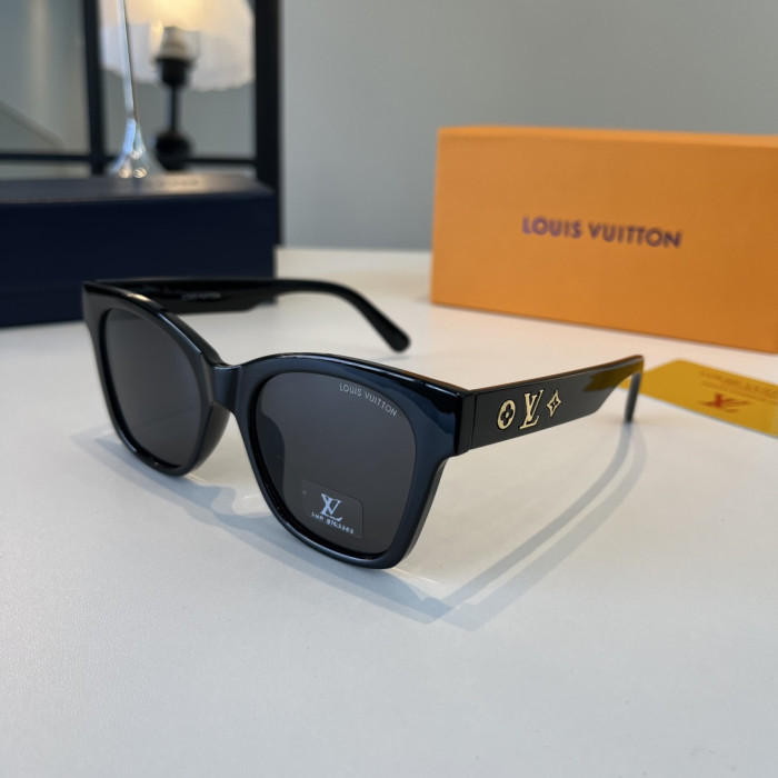 LOUIS VUITTON SUNGLASSES-09