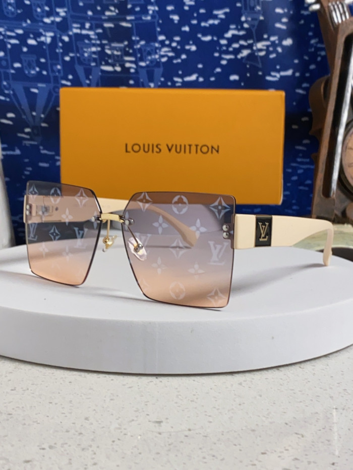LOUIS VUITTON SUNGLASSES-09