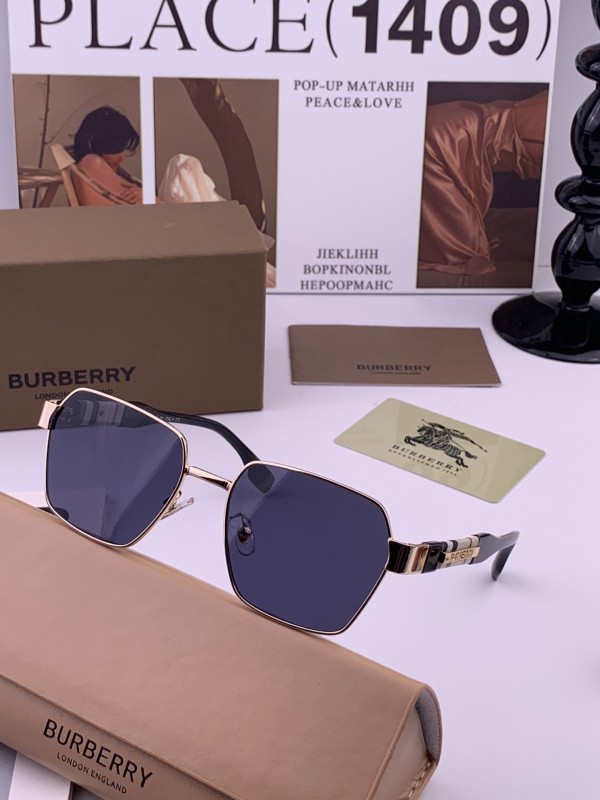 BURBERRY SUNGLASSES -09