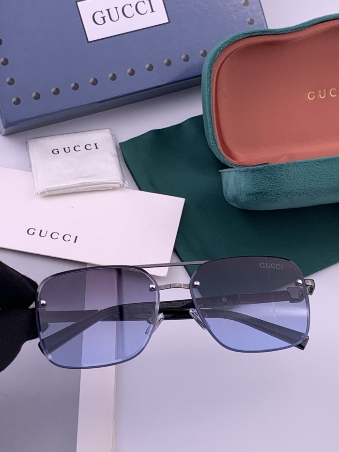 GUCCI SUNGLASSES-011