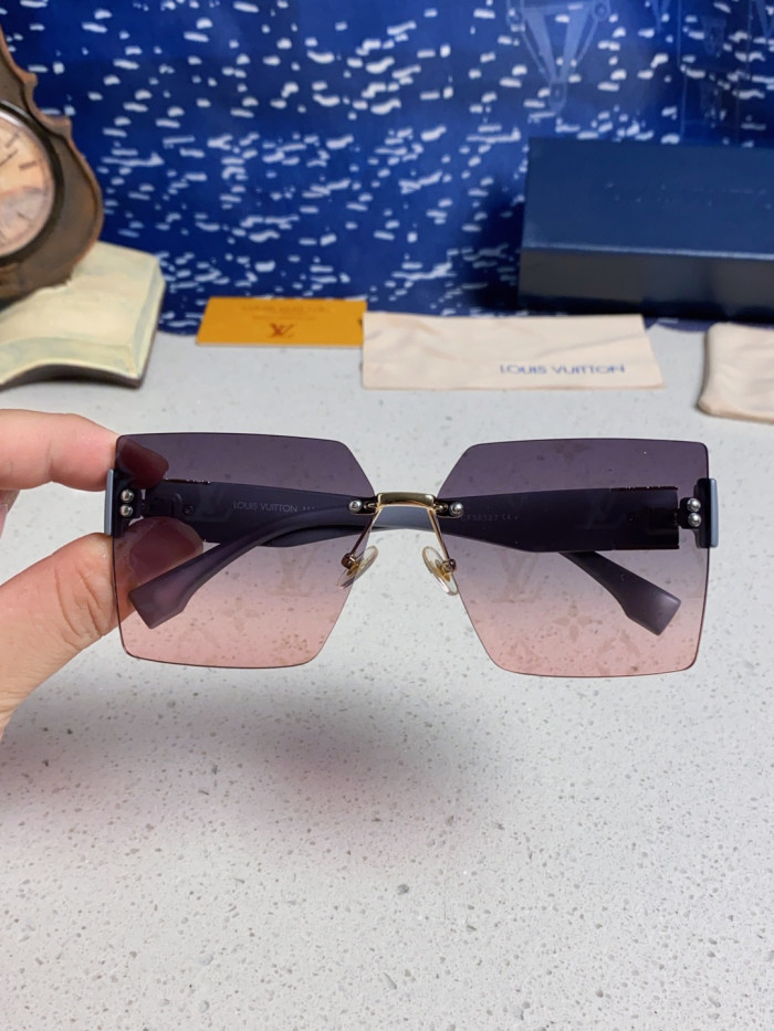 LOUIS VUITTON SUNGLASSES-09