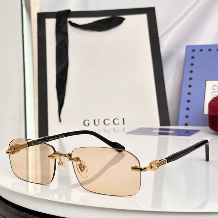 GUCCI  SUNGLASSES-09
