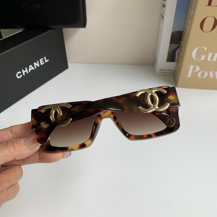 CHANEL SUNGLASSES-09