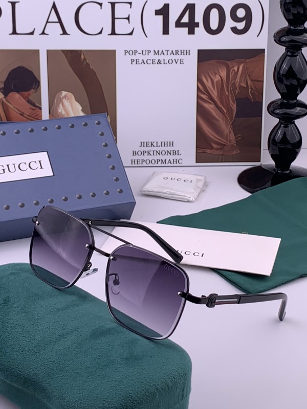 GUCCI SUNGLASSES-011