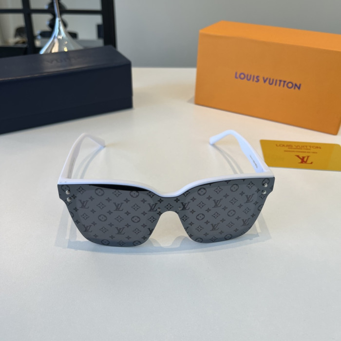 LOUIS VUITTON SUNGLASSES-09