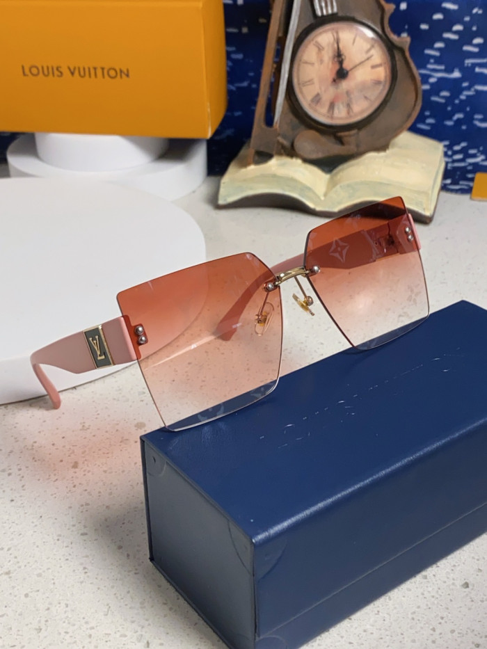 LOUIS VUITTON SUNGLASSES-09