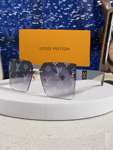 LOUIS VUITTON SUNGLASSES-09