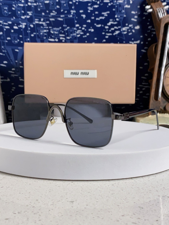 MIU MIU SUNGLASSES-09