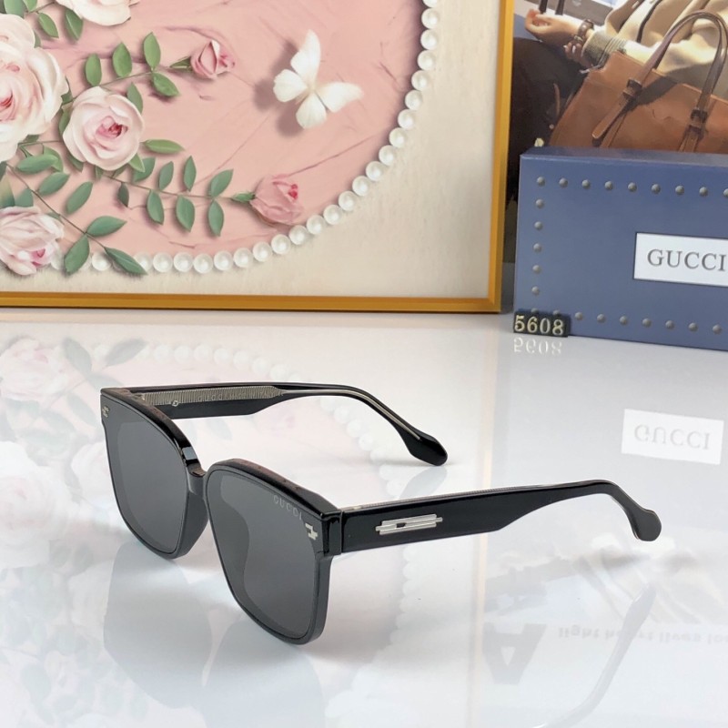 GUCCI  SUNGLASSES-501
