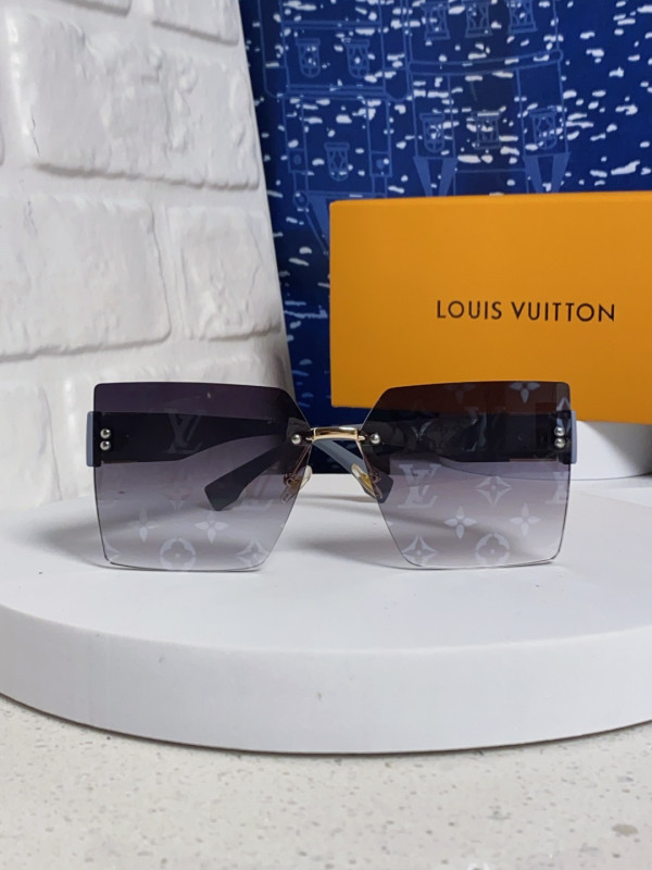 LOUIS VUITTON SUNGLASSES-09