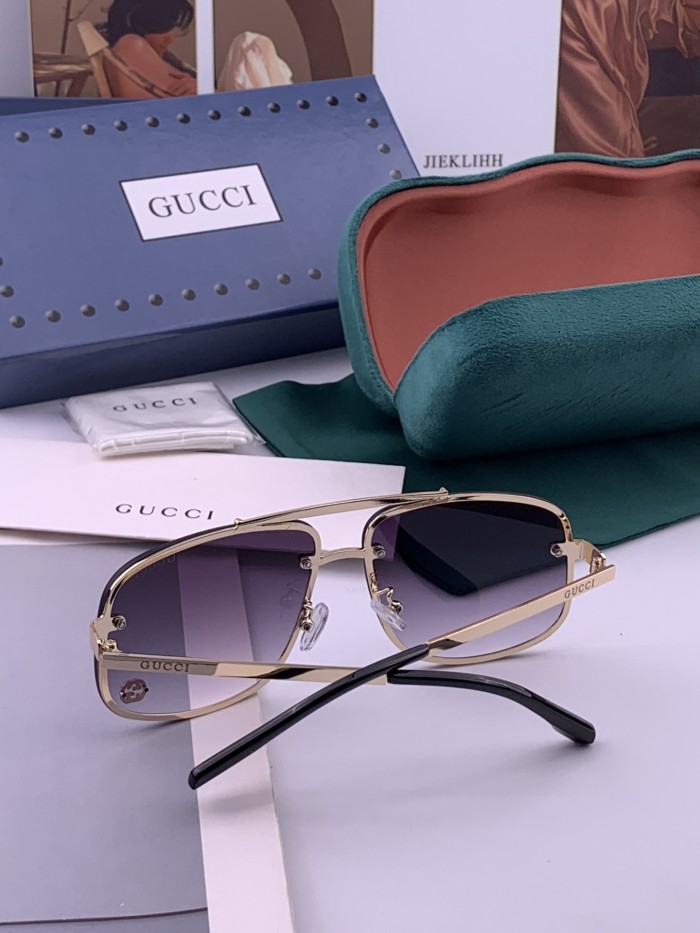 GUCCI SUNGLASSES-011