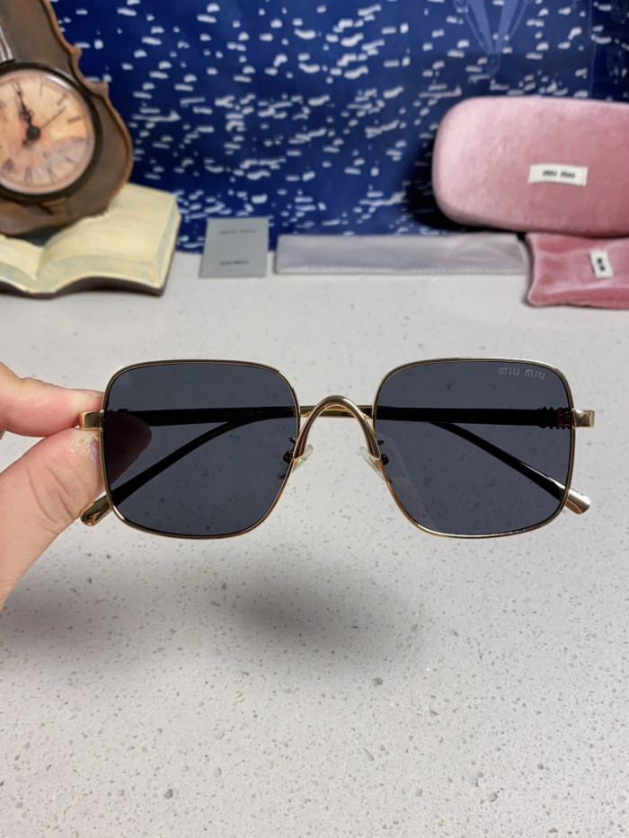 MIU MIU SUNGLASSES-09