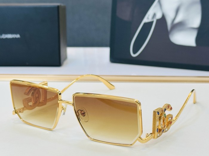 DOLCE & GABBANA SUNGLASSES-051