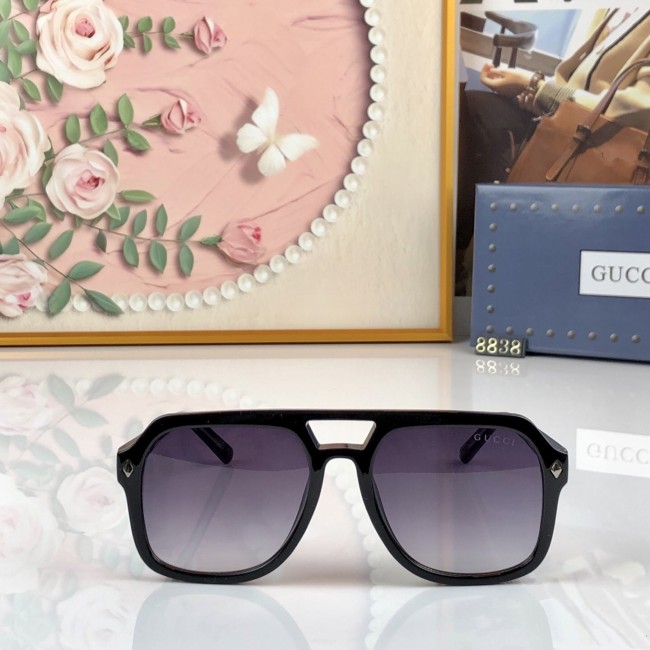 GUCCI  SUNGLASSES-511