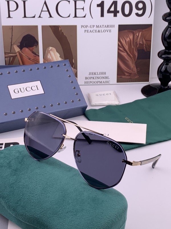 GUCCI SUNGLASSES-011