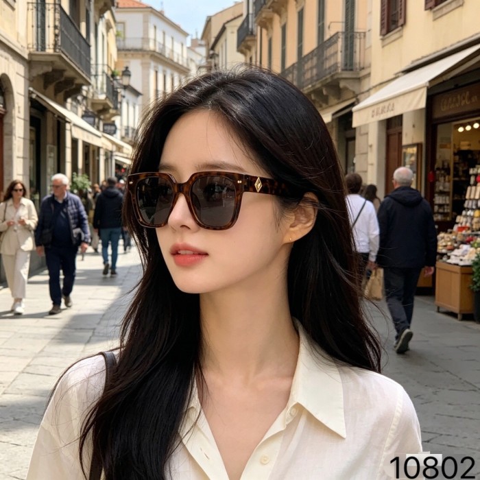 GUCCI SUNGLASSES-511