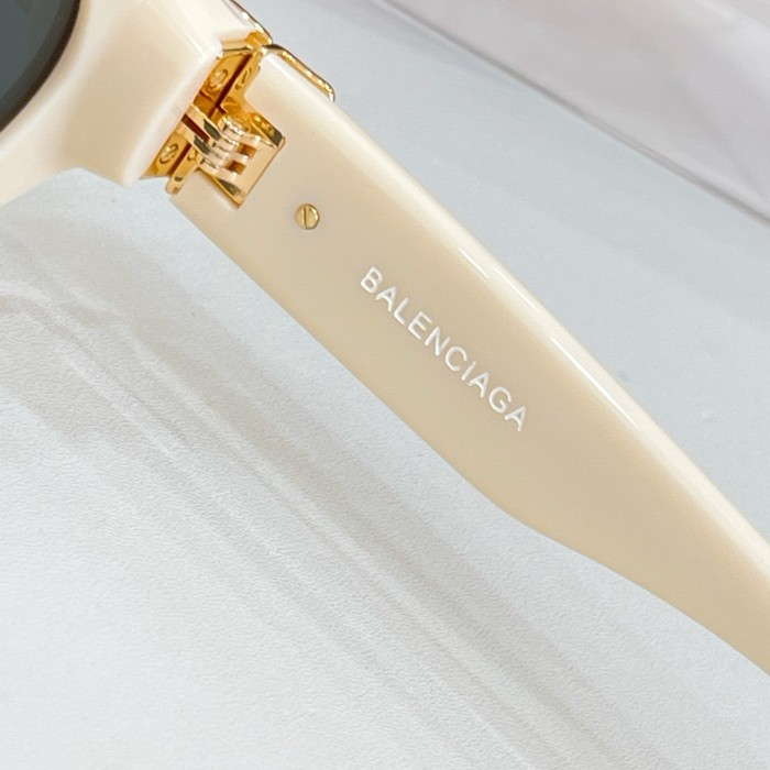 BALENCIAGA  SUNGLASSES-051