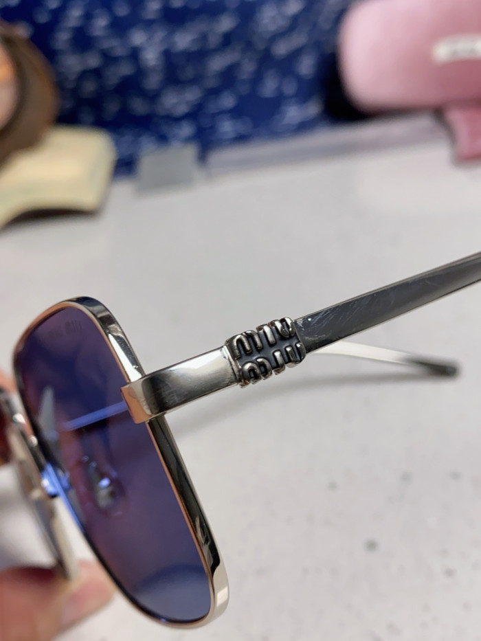 MIU MIU SUNGLASSES-09