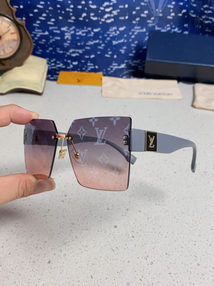 LOUIS VUITTON   SUNGLASSES-09