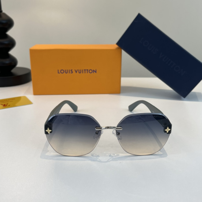 LOUIS VUITTON   SUNGLASSES-09