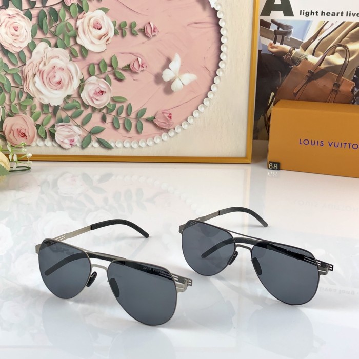 LOUIS VUITTON   SUNGLASSES-011