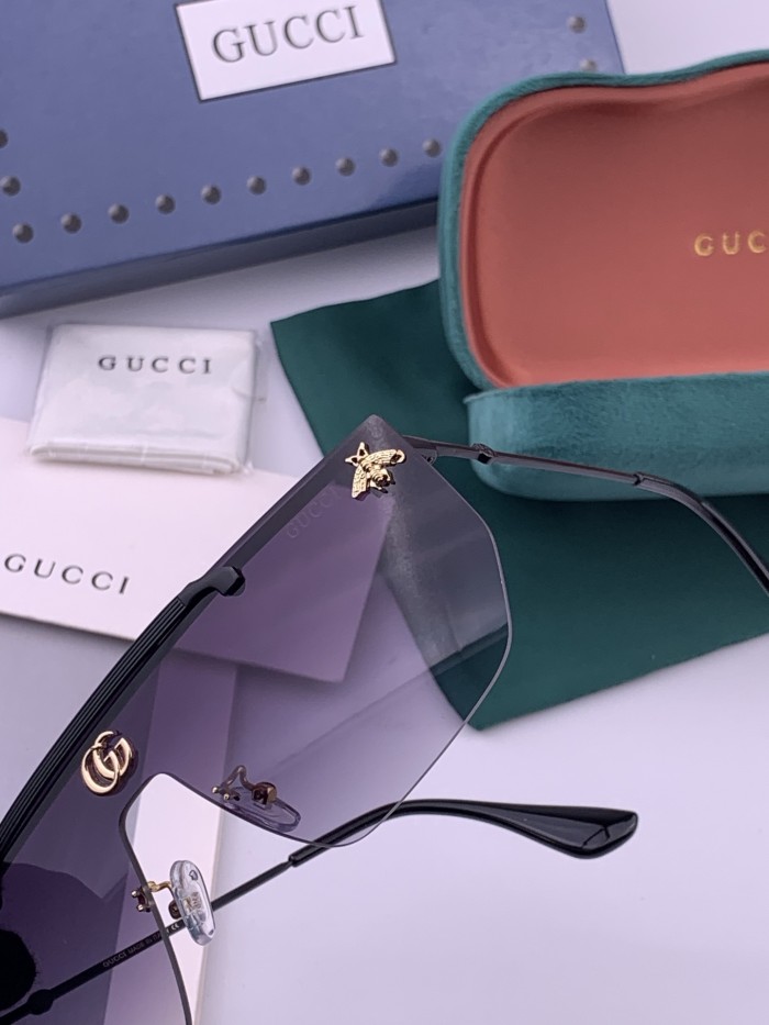 GUCCI SUNGLASSES-58
