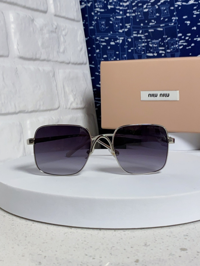 MIU MIU SUNGLASSES-09