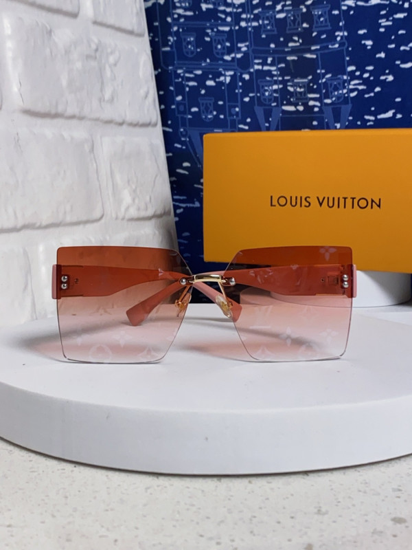 LOUIS VUITTON   SUNGLASSES-09