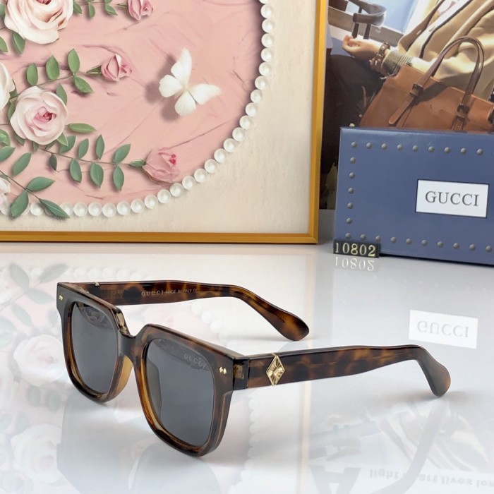 GUCCI SUNGLASSES-511