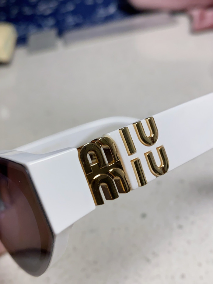 MIU MIU SUNGLASSES-08
