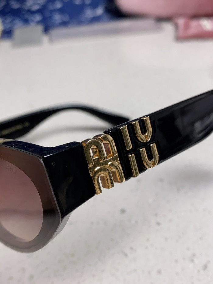 MIU MIU SUNGLASSES-08