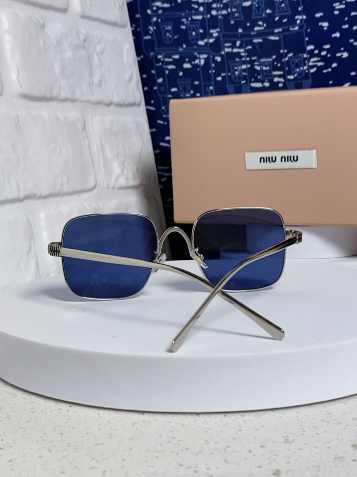 MIU MIU SUNGLASSES-09