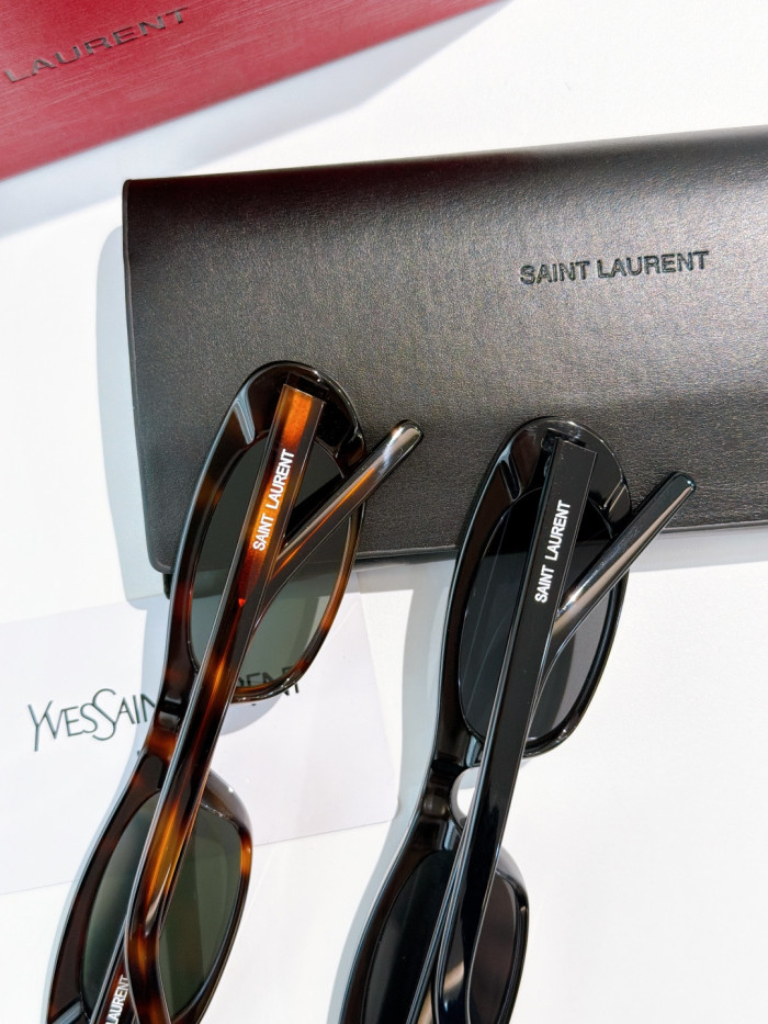 SAINT LAURENT  SUNGLASSES-021