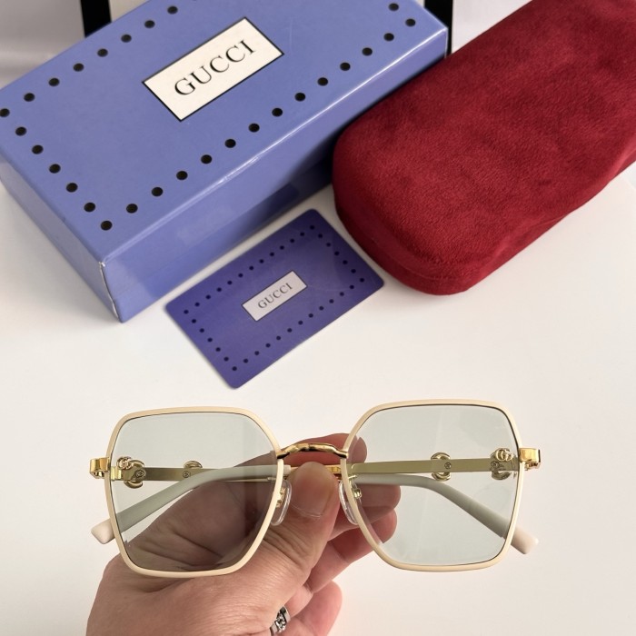 GUCCI SUNGLASSES-061