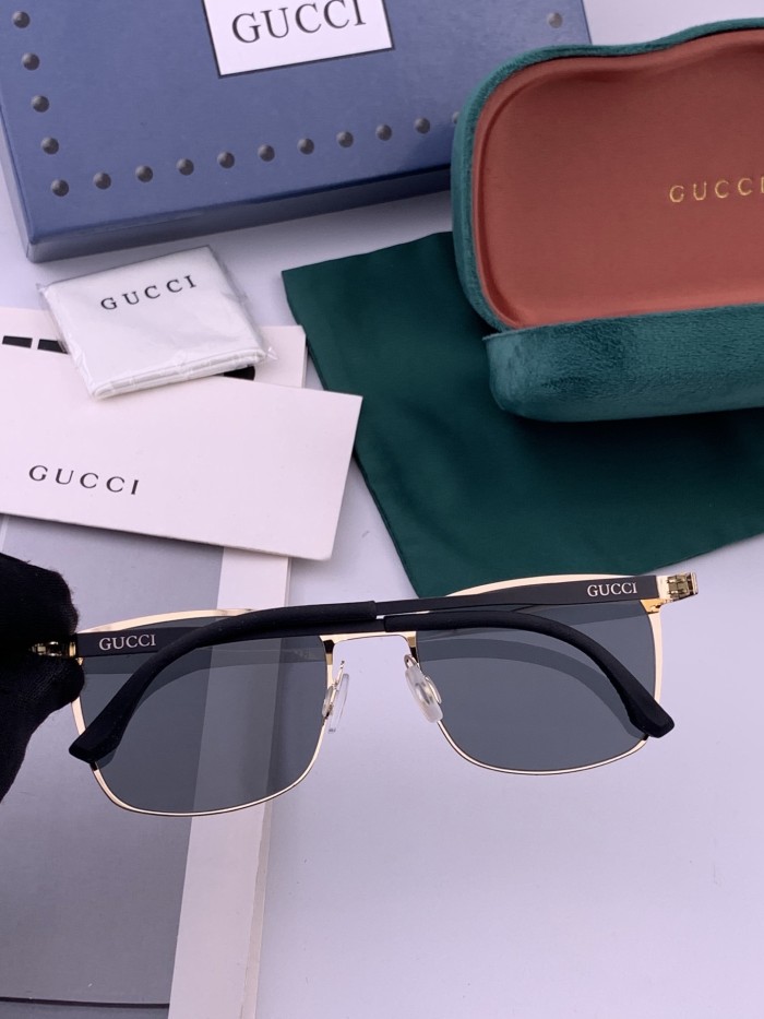 GUCCI SUNGLASSES-011