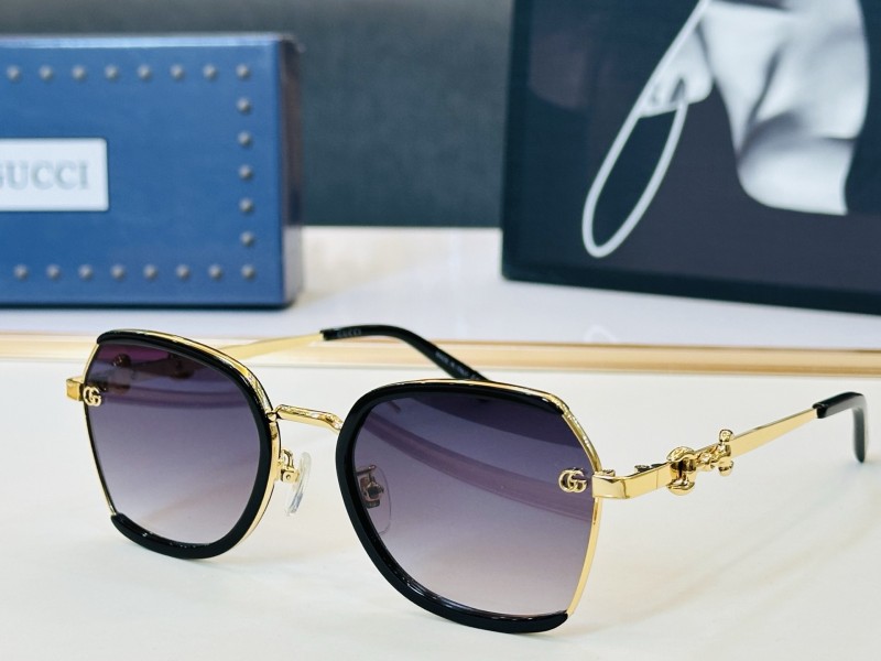 GUCCI SUNGLASSES-051