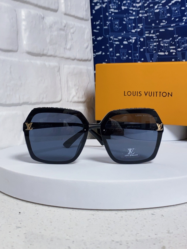 LOUIS VUITTON   SUNGLASSES-08