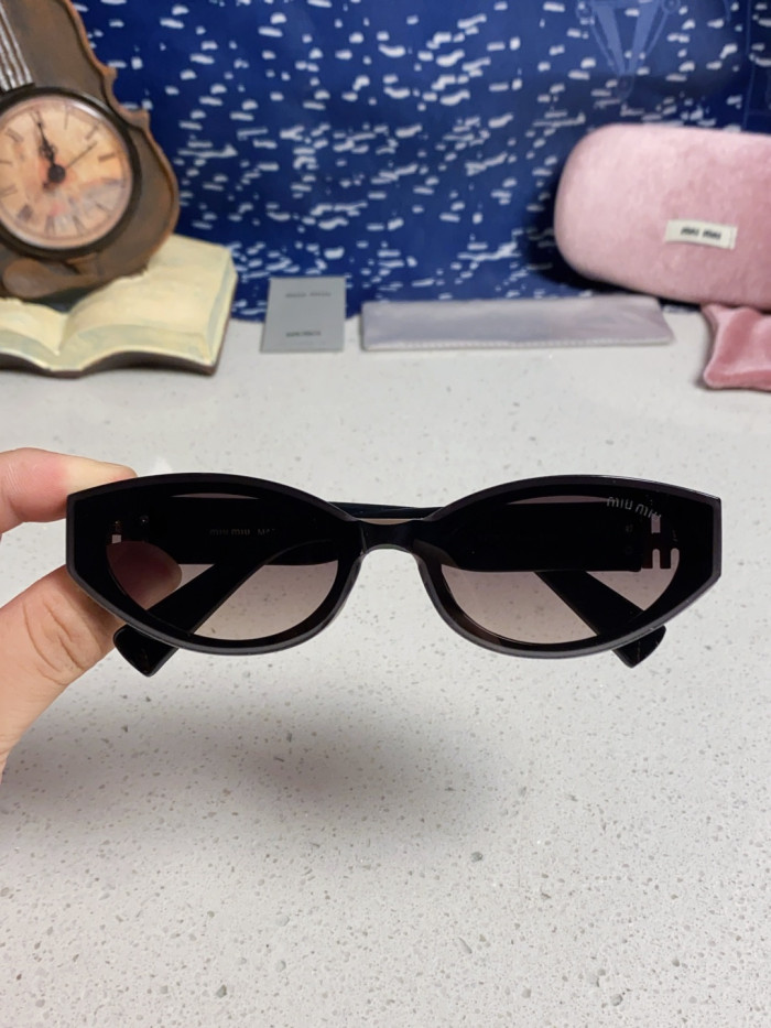 MIU MIU SUNGLASSES-08