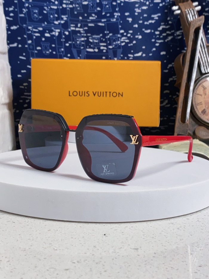 LOUIS VUITTON   SUNGLASSES-08