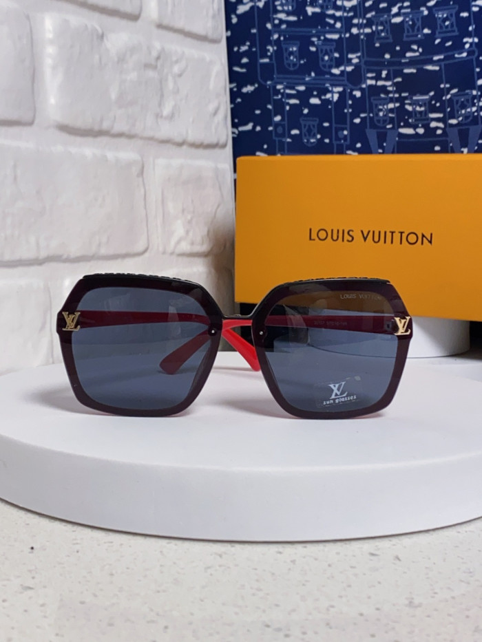 LOUIS VUITTON   SUNGLASSES-08