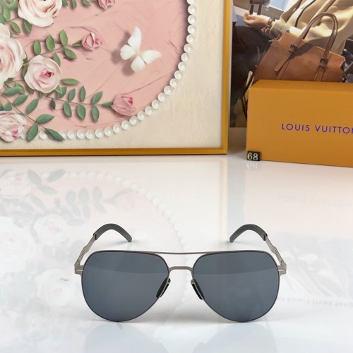 LOUIS VUITTON   SUNGLASSES-011