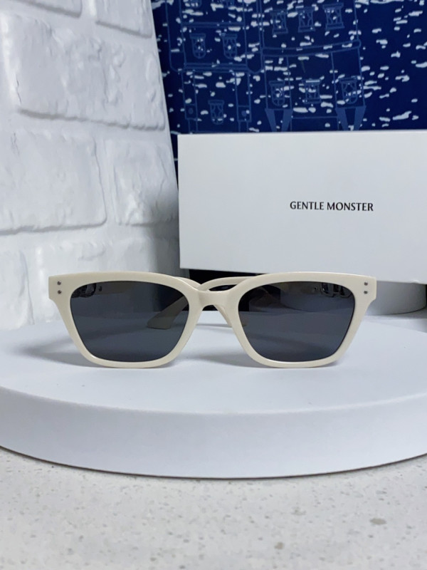 GENTLE MONSTER  SUNGLASSES-09