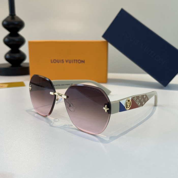 LOUIS VUITTON   SUNGLASSES-09